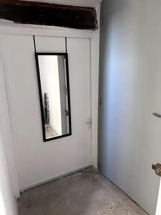 Appartement Le Petit Mistral à Valréas 0*,